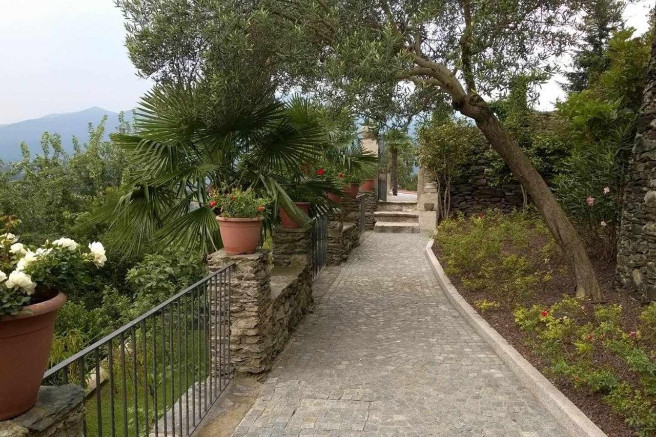 Domus Cusiana Complesso Vista Lago E Piscina Miasino Екстериор снимка